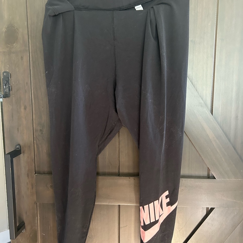Plus size leggings